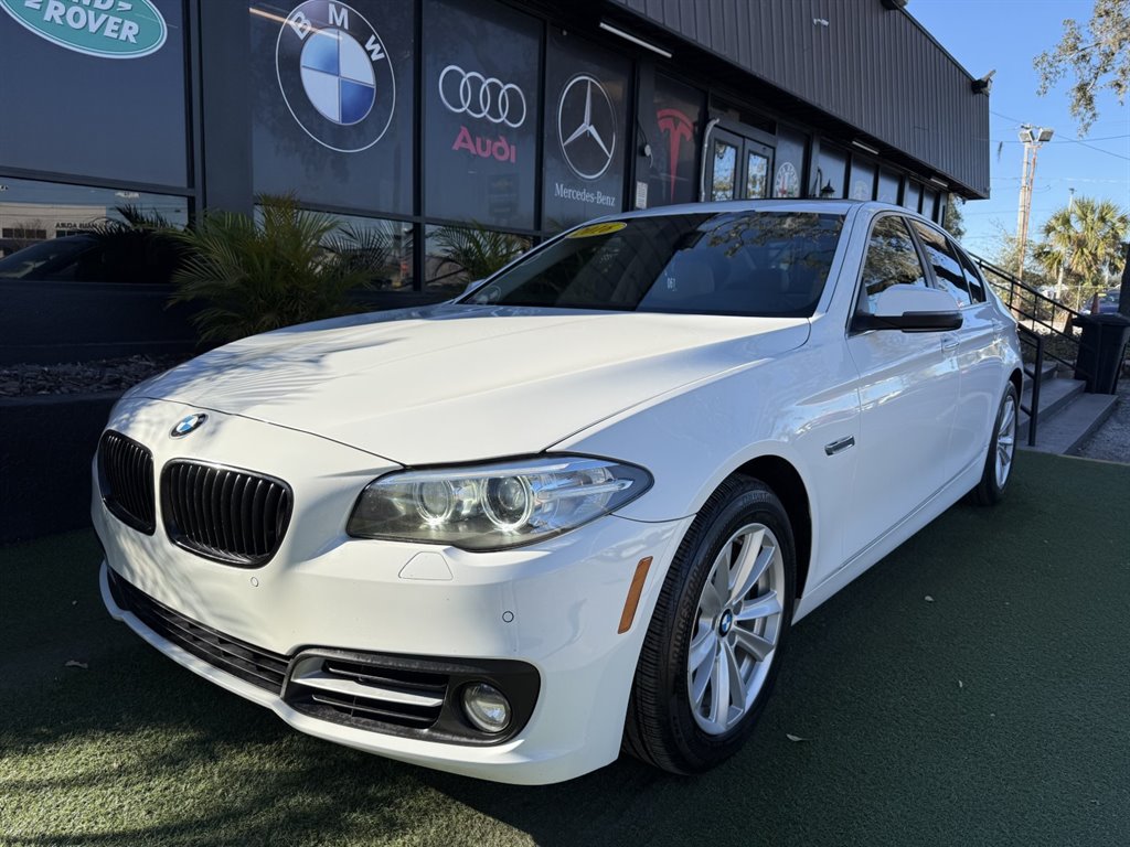 2016 BMW 5 Series 528i
