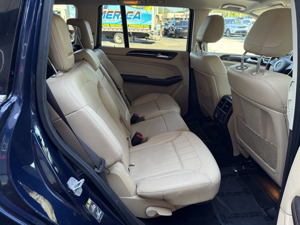 2017 Mercedes-Benz GLS-Class GLS450 - Photo 19