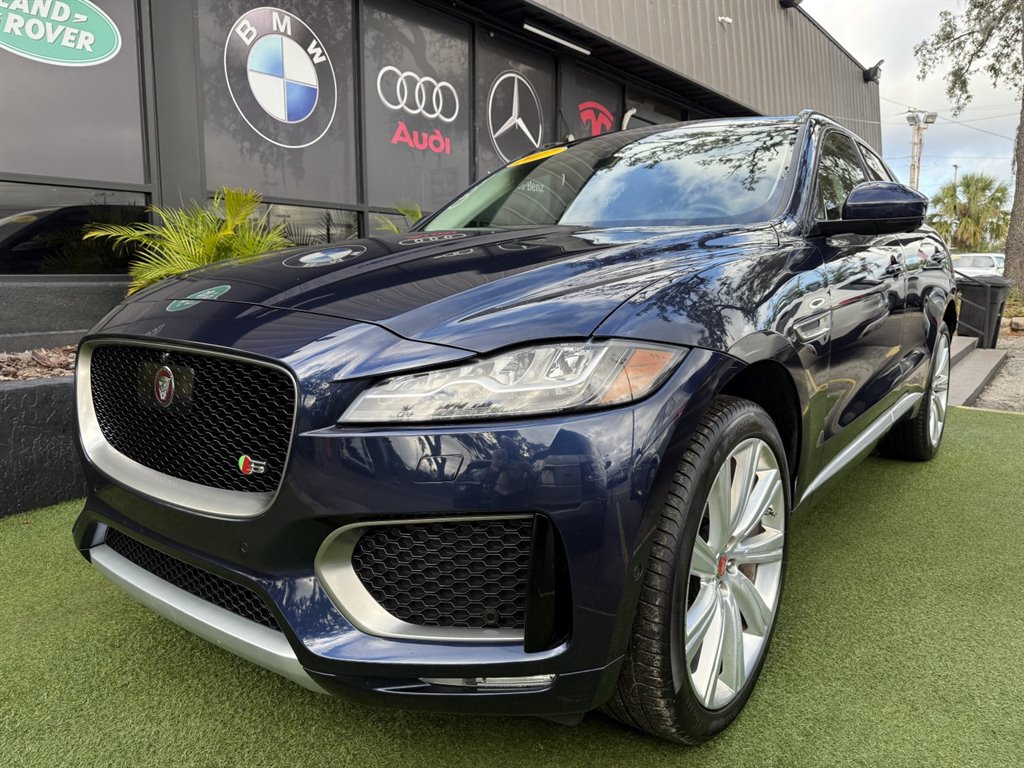 2017 Jaguar F-Pace