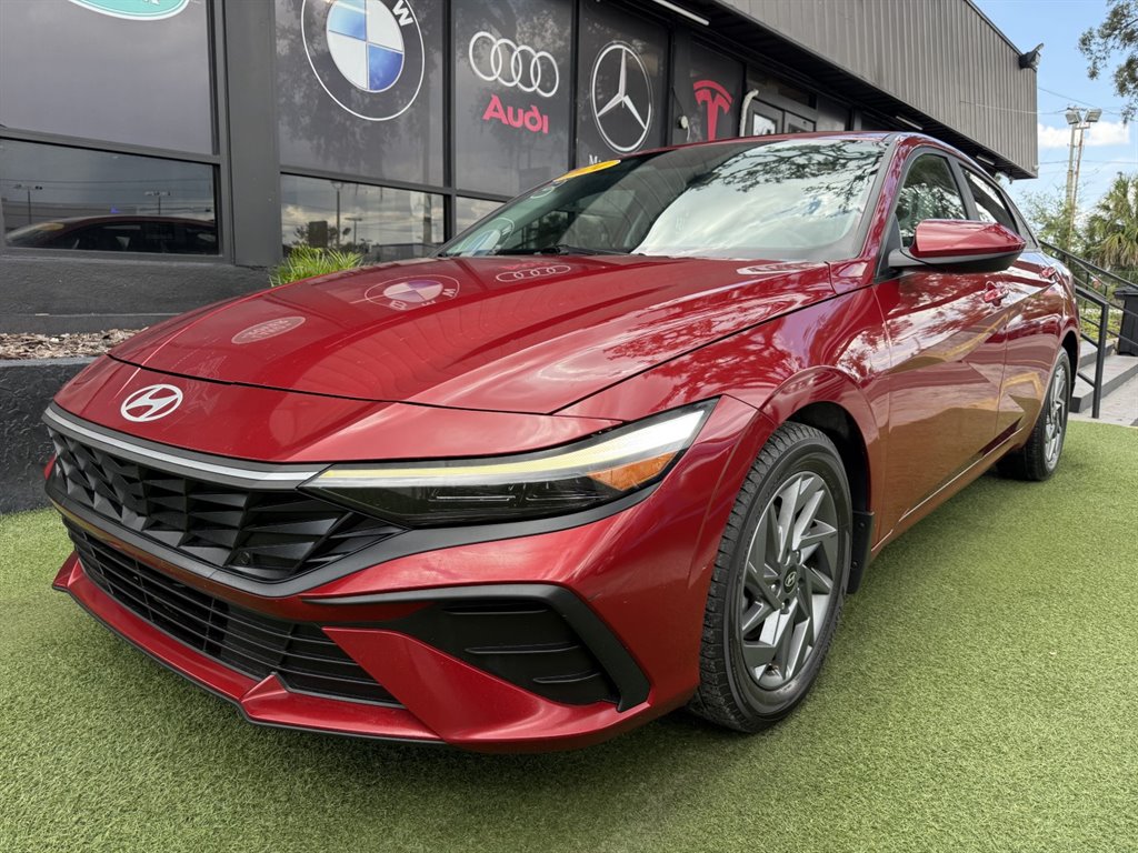 2024 Hyundai Elantra