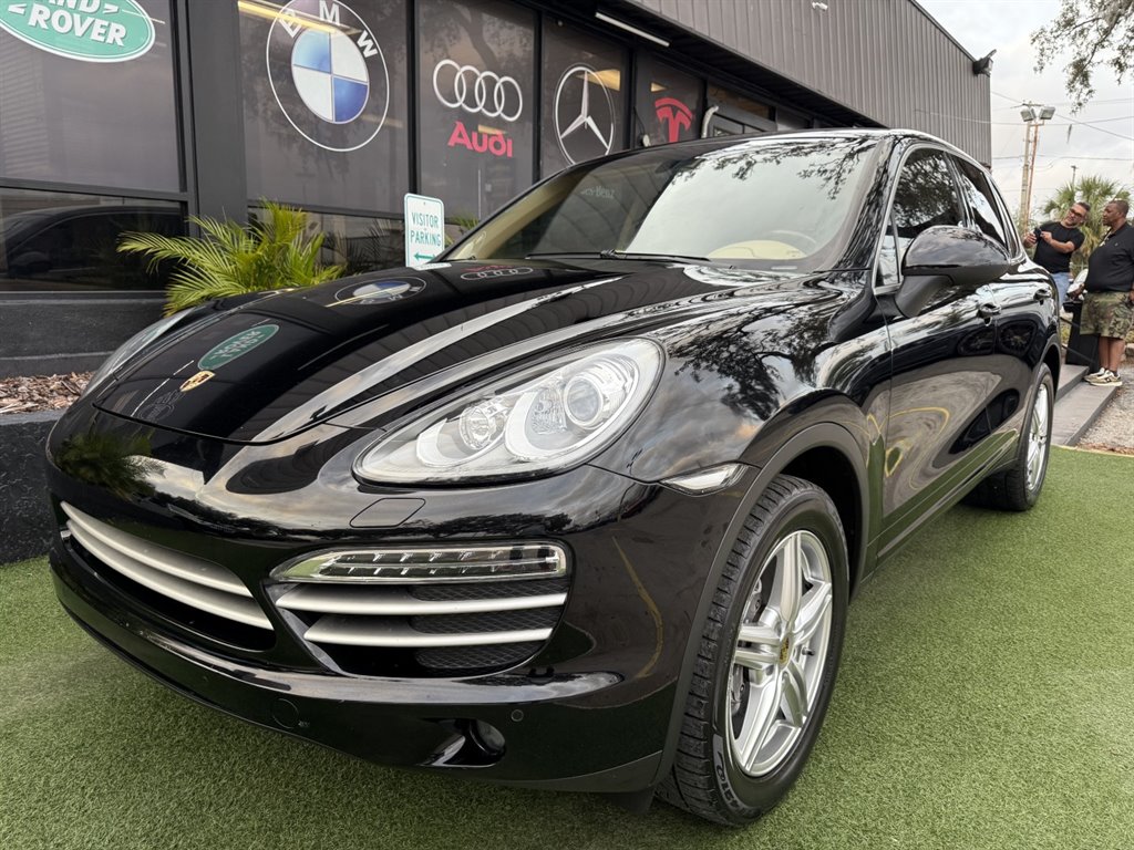 2014 Porsche Cayenne Base's photo