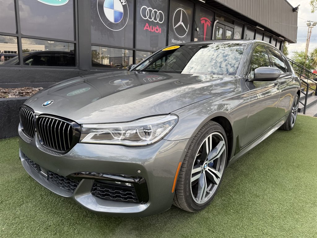 2019 BMW 7 Series 750i's photo