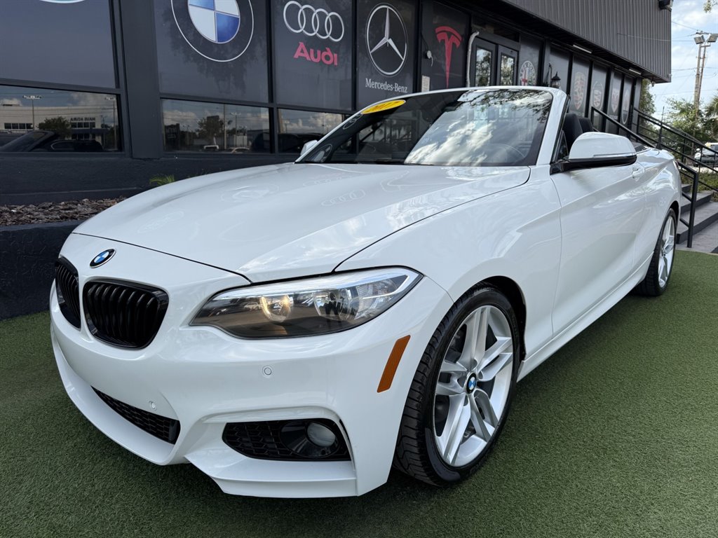 2017 BMW 2 Series 230i Convertible's photo