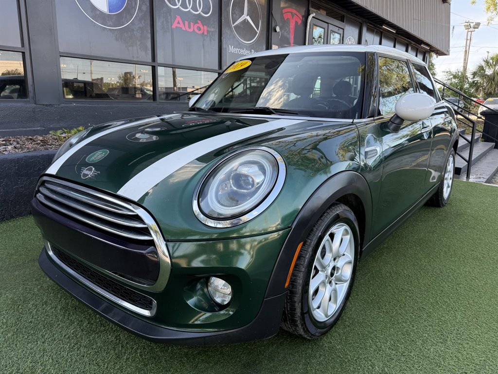 2019 MINI Hardtop's photo