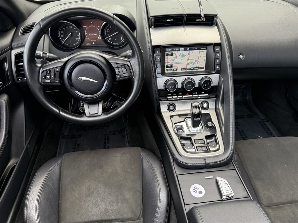2017 Jaguar F-TYPE Base - Photo 22
