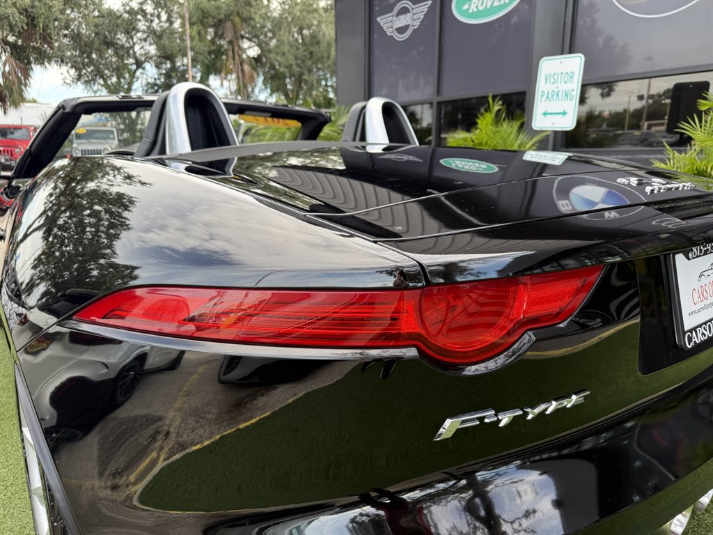 2017 Jaguar F-TYPE Base - Photo 15