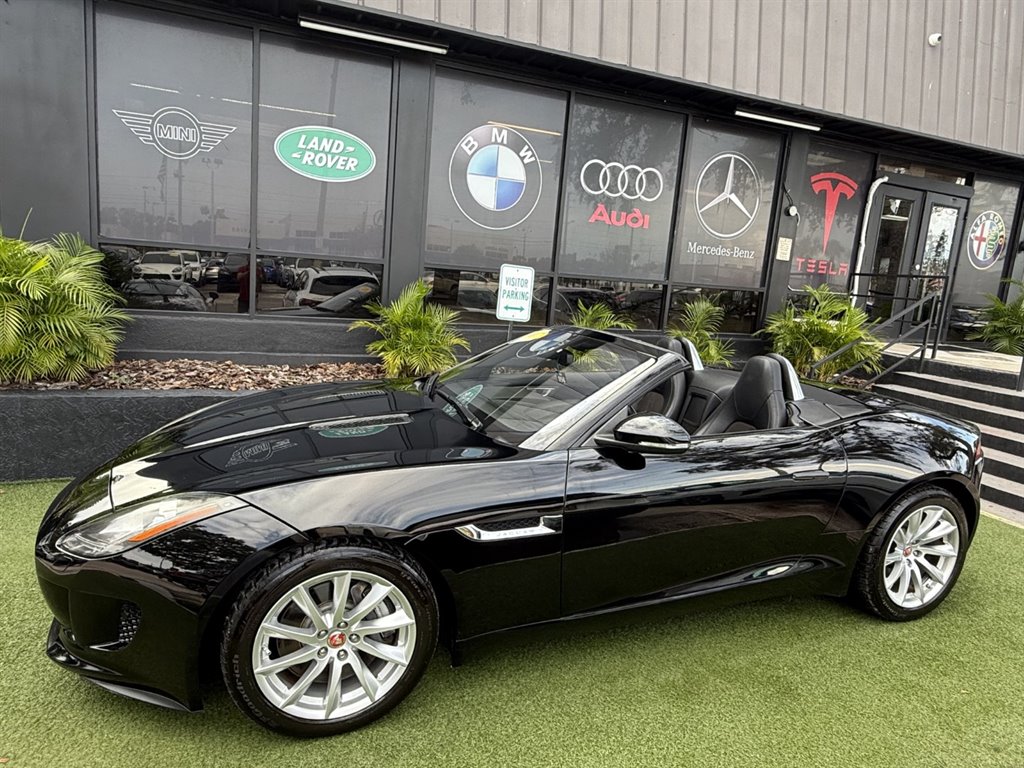 2017 Jaguar F-TYPE Base - Photo 8