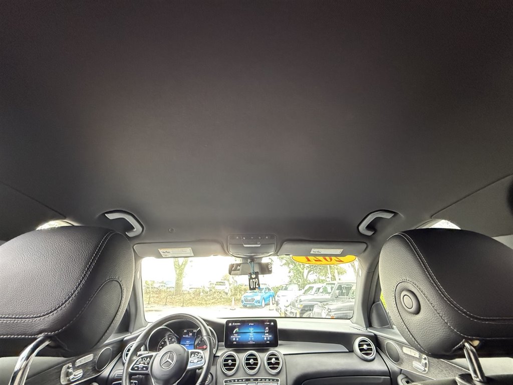 2021 Mercedes-Benz GLC GLC300 - Photo 19