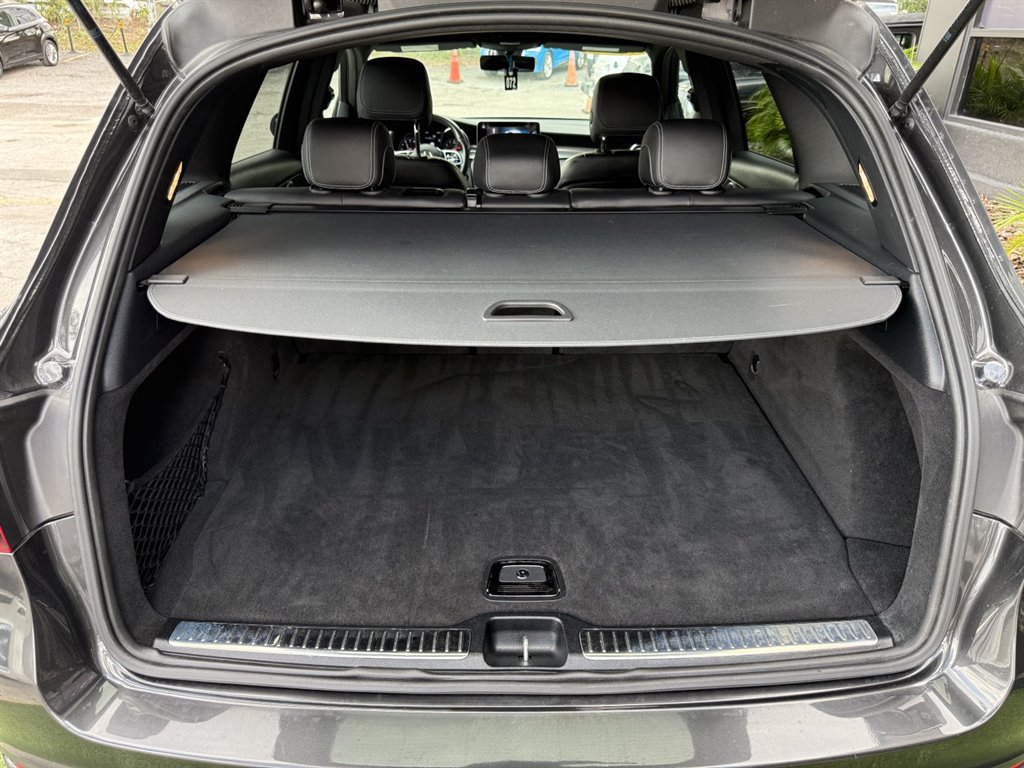2021 Mercedes-Benz GLC GLC300 - Photo 33
