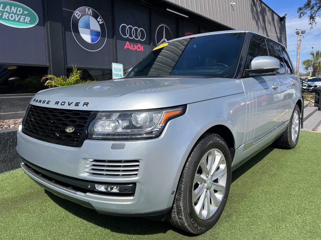 2015 Land Rover Range Rover HSE's photo