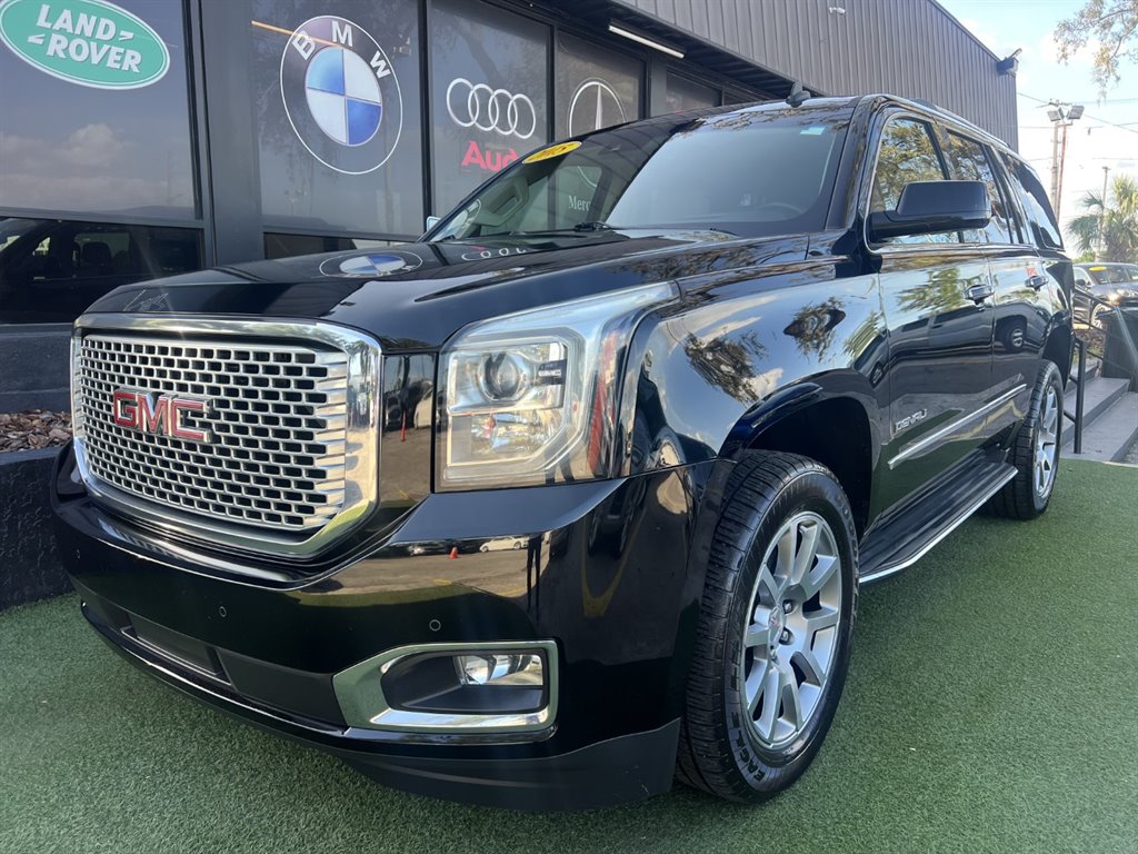 2015 GMC Yukon Denali's photo