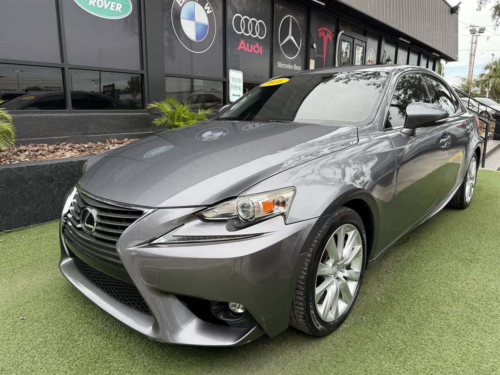 2016 Lexus IS